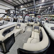 60 x 16 tri-toon passenger vessel