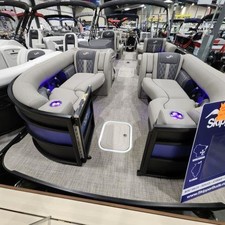 60 x 16 tri-toon passenger vessel