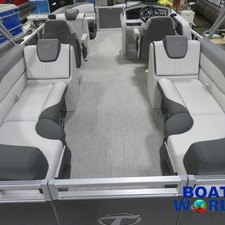 Tahoe LTZ 2385 Quad Lounger Pontoon & Honda 4-Stroke EFI