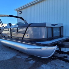 Sunchaser Boats Geneva Sport 24 LR DH Sport
