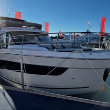 Jeanneau MERRY FISHER 1295FLY