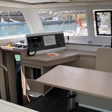 FOUTAINE PAJOT Lucia 40