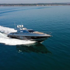 Azimut 68 - 3 + 1 cab.