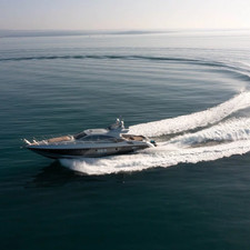 Azimut 68 - 3 + 1 cab.
