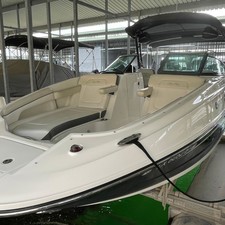 Sea Ray 260 Sundeck