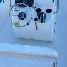 Boston Whaler 150 Montauk