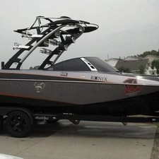 Malibu Wakesetter 23 LSV