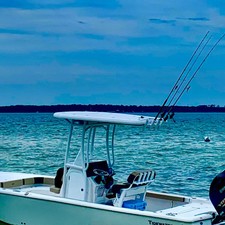 Parker 2300 Big Bay