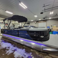 60 x 16 tri-toon passenger vessel