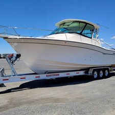 Grady-White Express 330