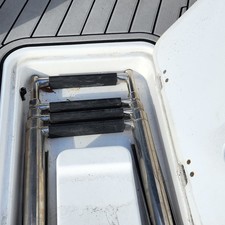 Hurricane 2410 Sundeck