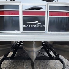 Bennington 23 SXSR