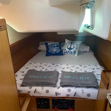 Sun Odyssey 42i