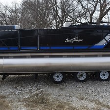 Sunchaser Boats Geneva Sport 24 LR DH Sport