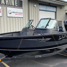 Lund Boats 1875 Impact Sport