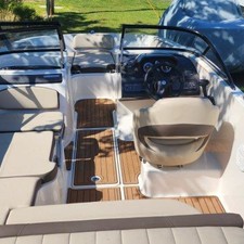 Bayliner VR5 BOWRIDER