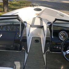 Glastron GTSF 185