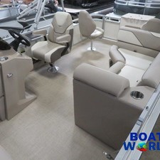 Tahoe Sport 2380 Fish & Cruise Pontoon & Honda 4-Stroke