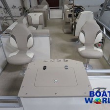 Tahoe Sport 2380 Fish & Cruise Pontoon & Honda 4-Stroke