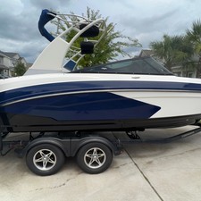 Chaparral 243 Vortex VRX