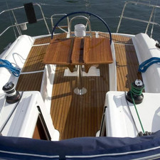 Dufour 325 GL
