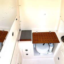 Grady-White Canyon 306