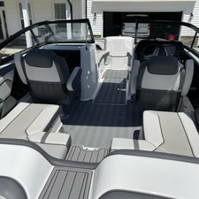 Yamaha 212 Limited S