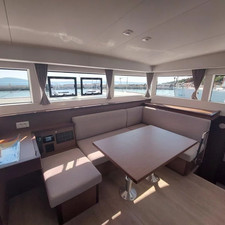 Lagoon 40 - 4 + 1 cab.