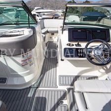 Sea Ray 250 SLX
