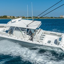 Invincible 42 Open Fisherman