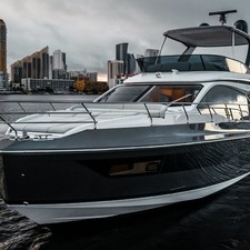 Azimut 53 Fly