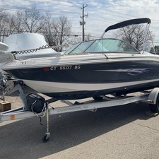 Chaparral 19 H2O Ski & Fish