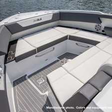 Cruisers Yachts Intercruiser 34