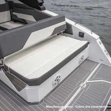 Cruisers Yachts Intercruiser 34