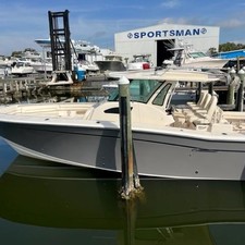 Grady-White Canyon 376