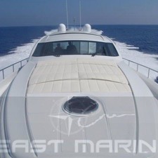Pershing 72