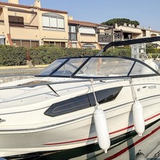 Bayliner VR5 Cuddy