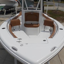 Sea Ray hunt ultra 211