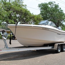 Grady-White Freedom 205