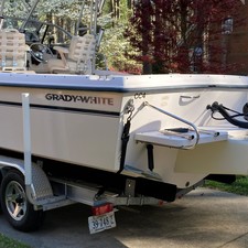 Grady-White Seafarer 228