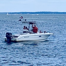 Wellcraft 250 Fisherman