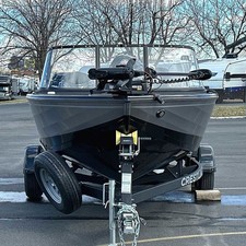 Crestliner 1750 Super Hawk