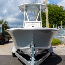 Sea Ray hunt ultra 211