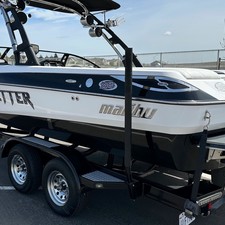 Malibu Wakesetter 23 LSV