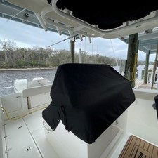 Boston Whaler 330 Outrage