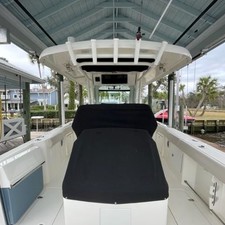 Boston Whaler 330 Outrage