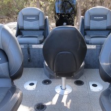 Tracker Targa V-18 Combo