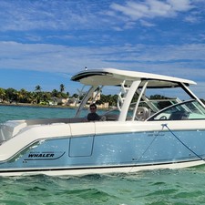 Boston Whaler 320 Vantage