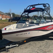 Correct craft air nautique 226 team