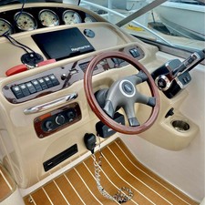 Chaparral 290 Signature